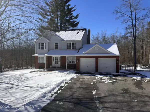 299 Scenic DR, Blakeslee, PA 18610