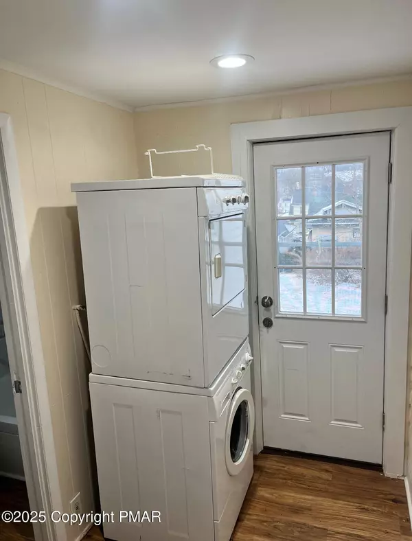 Bangor, PA 18013,63 N 5Th ST