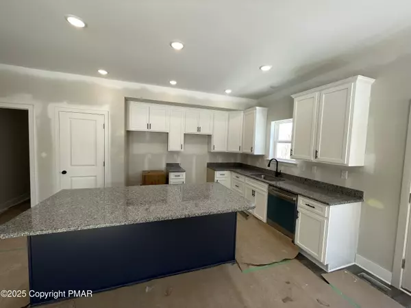 Albrightsville, PA 18210,180 Stone Ridge RD