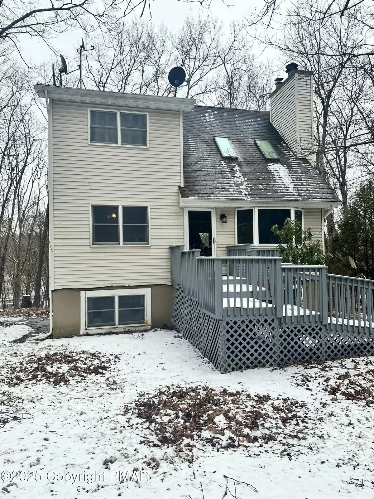 East Stroudsburg, PA 18301,138 Rim RD