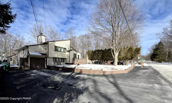 Tobyhanna, PA 18466,8495 Bumble Bee WAY