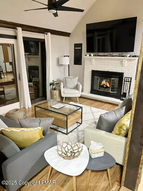 Tobyhanna, PA 18466,370 Coach RD