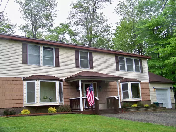 9324 Fairmount WAY, Tobyhanna, PA 18466