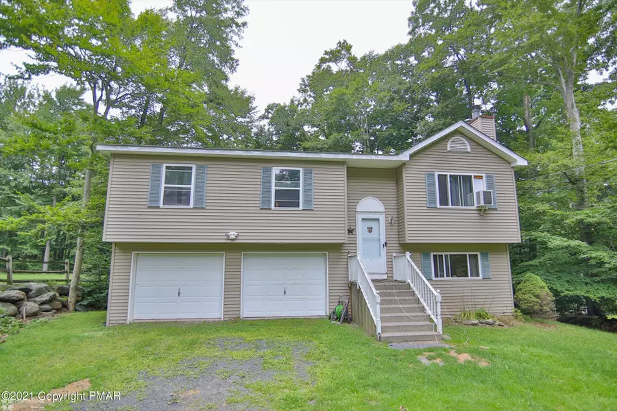 1371 Cambell WAY, Tobyhanna, PA 18466