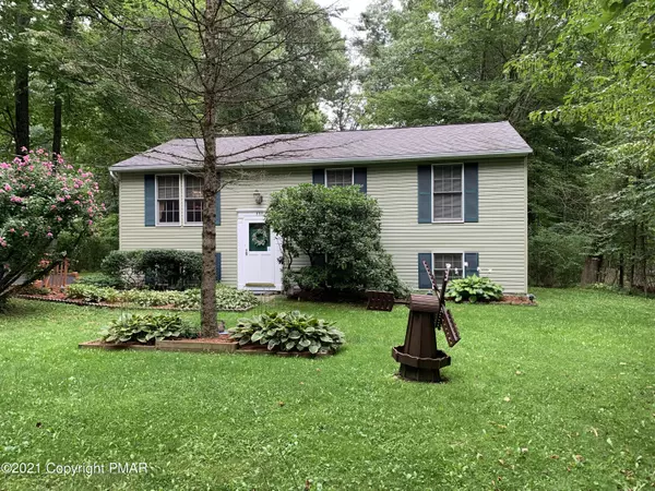 338 Laurel Lake RD, Bartonsville, PA 18321