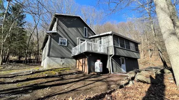 Bushkill, PA 18324,3113 Delaware CIR