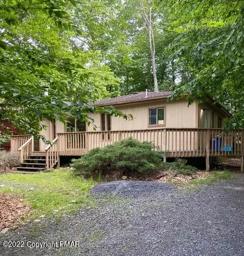 8544 Bumble Bee WAY, Tobyhanna, PA 18466