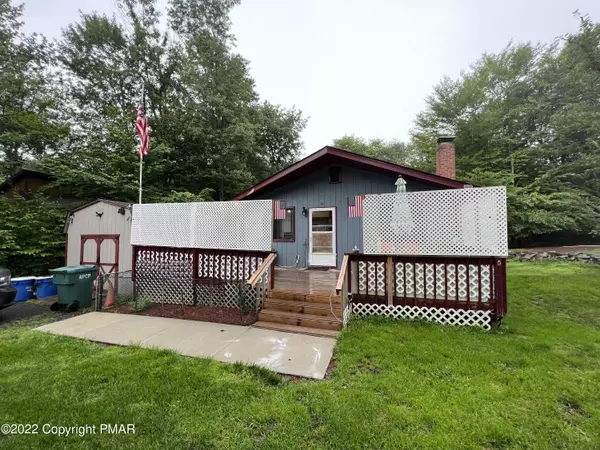 5671 Pembrook DR, Tobyhanna, PA 18466