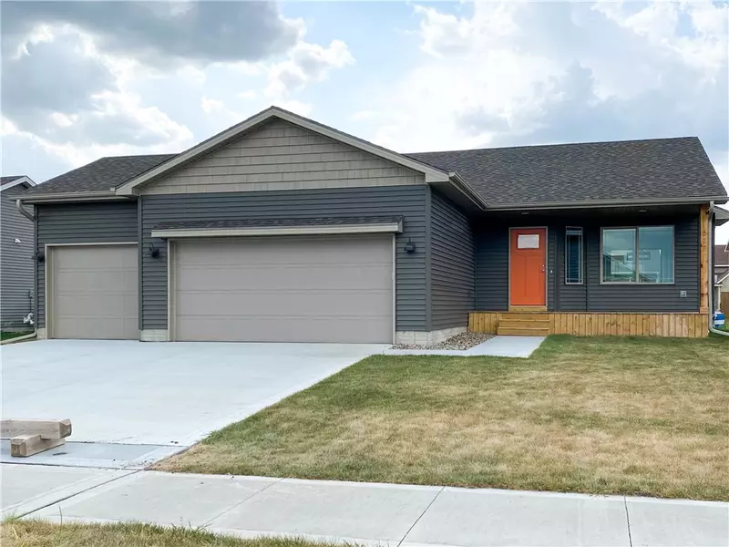 617 Prairie View Drive, Huxley, IA 50124