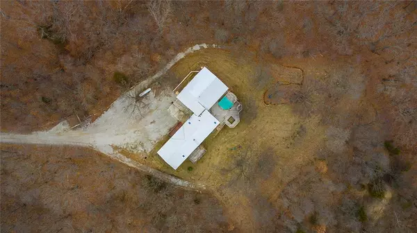 Earlham, IA 50072,16226 320th Way