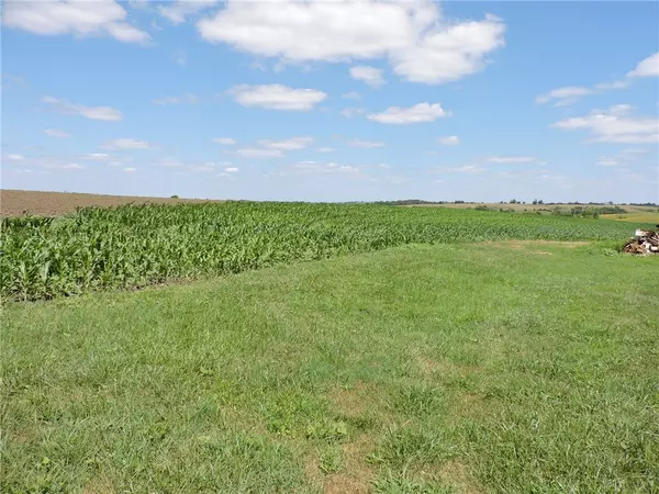 Orient, IA 50858,2818 Quebec Avenue