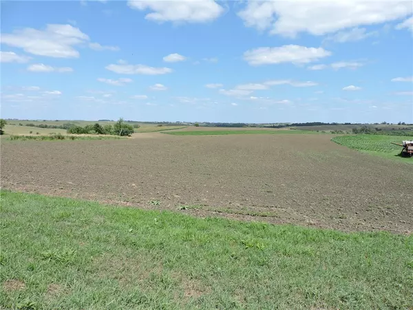 Orient, IA 50858,2818 Quebec Avenue