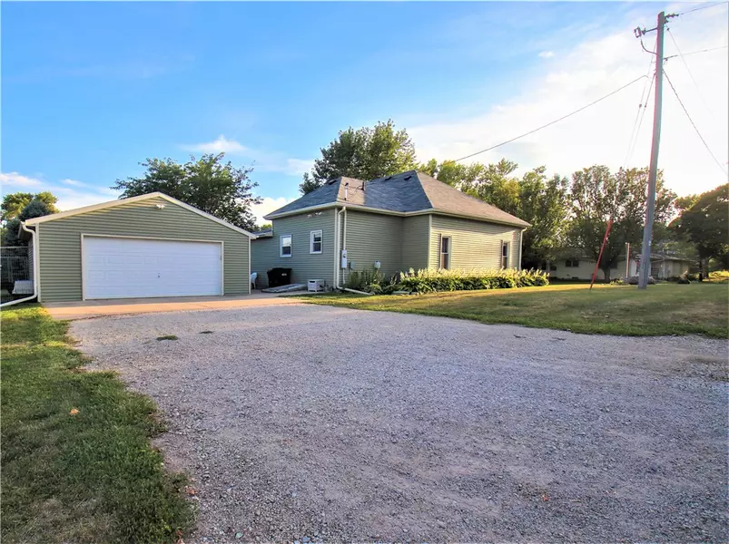 319 2nd Street, Minburn, IA 50167