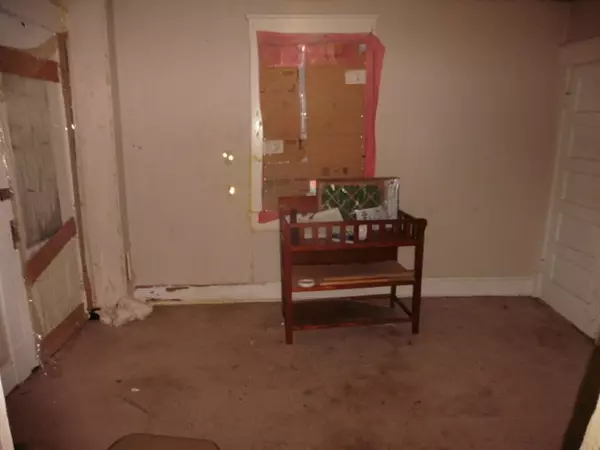 Allerton, IA 50008,210 N Wayne Street