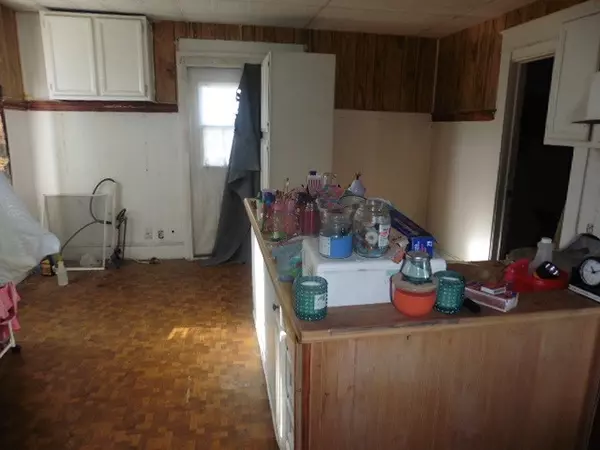 Allerton, IA 50008,210 N Wayne Street