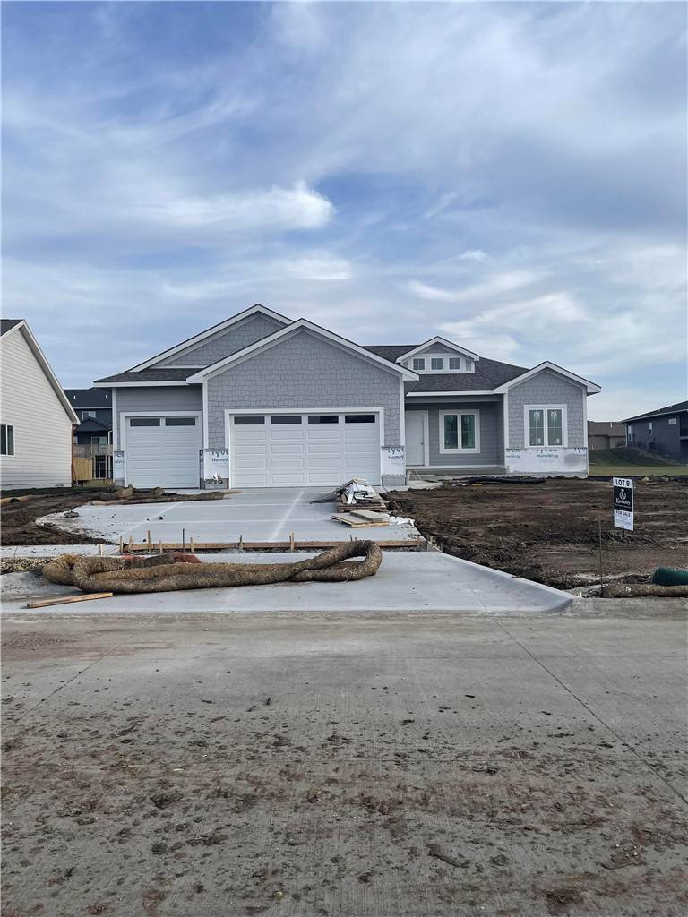 3003 NW Beechwood Court, Ankeny, IA 50023