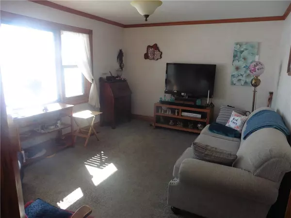 Ainsworth, IA 52201,838 Oak Street