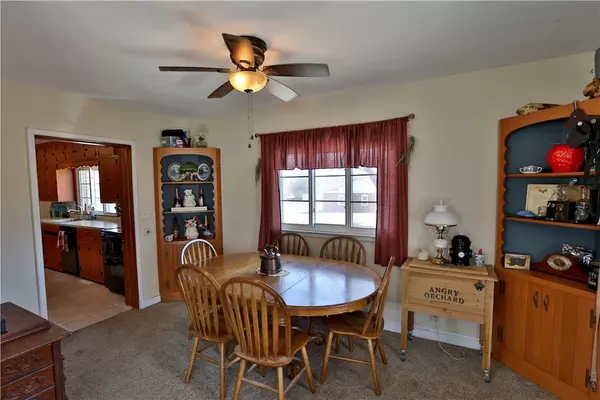 Eldora, IA 50627,901 10th Street