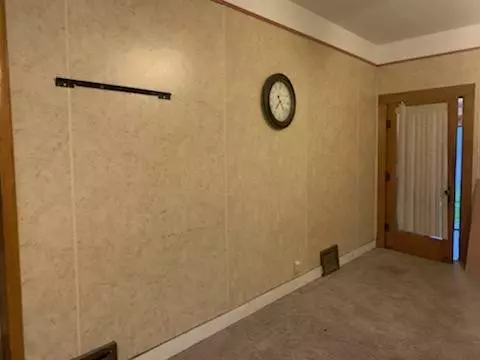 Orient, IA 50858,114 School Street