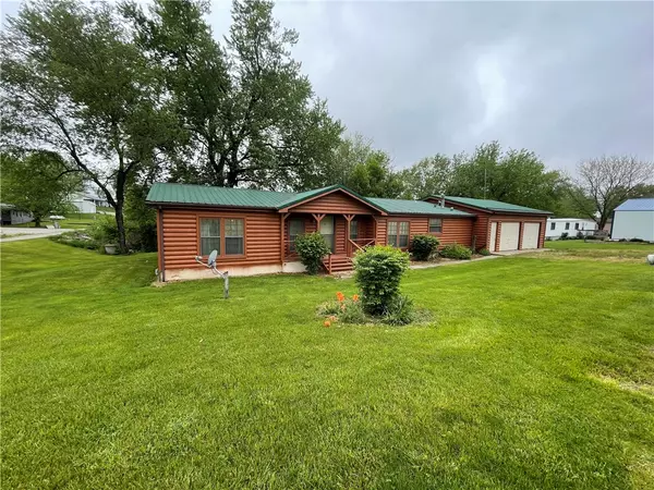 2687 Jesse James Trail, Melrose, IA 52569