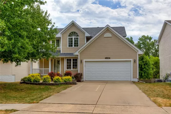 4604 Waterford Drive, West Des Moines, IA 50265