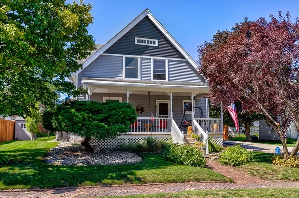 115 Vine Street, Cambridge, IA 50046