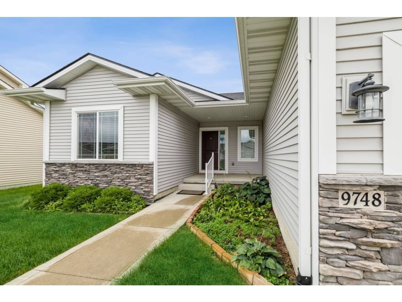 West Des Moines, IA 50266,9748 Cedarwood Drive