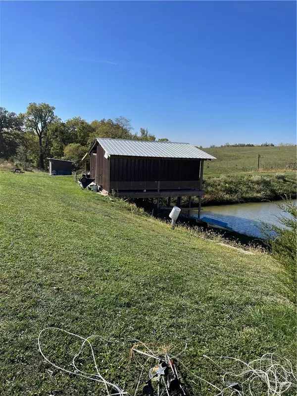 31975 155th Street, Floris, IA 52560