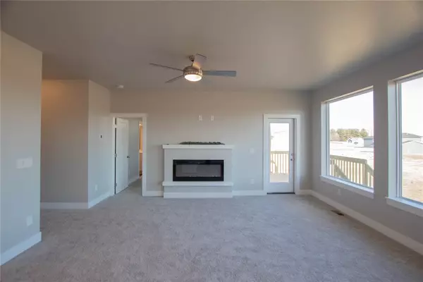 Pleasant Hill, IA 50327,717 SE 69th Street