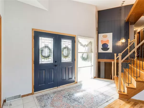 Indianola, IA 50125,702 Sunset Drive