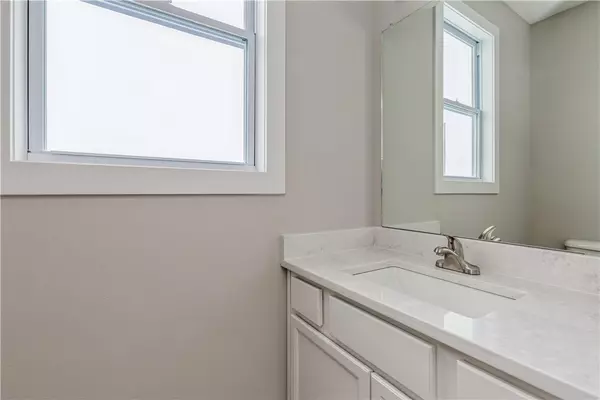 Ankeny, IA 50021,4110 NE 7th Street