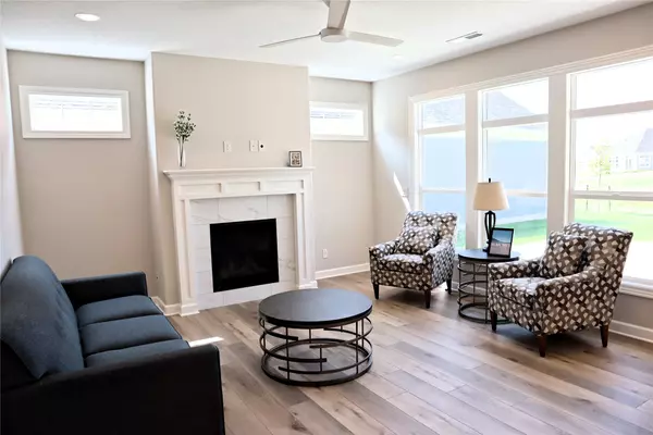 Waukee, IA 50263,1018 NW Creekside Drive