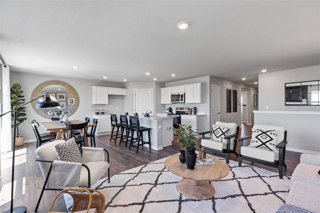 Johnston, IA 50131,10431 Southerwick Place