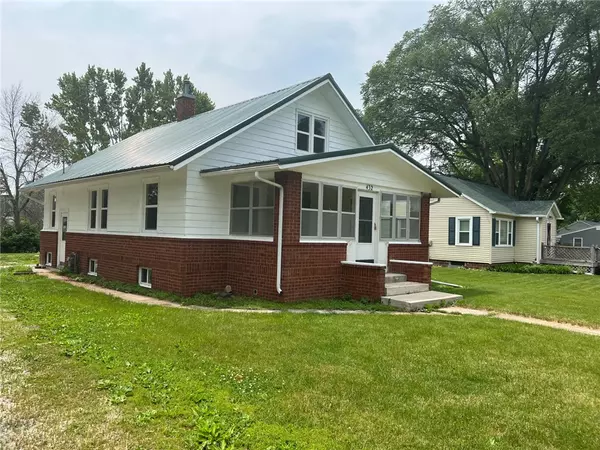 432 E Walnut Street, Ogden, IA 50212