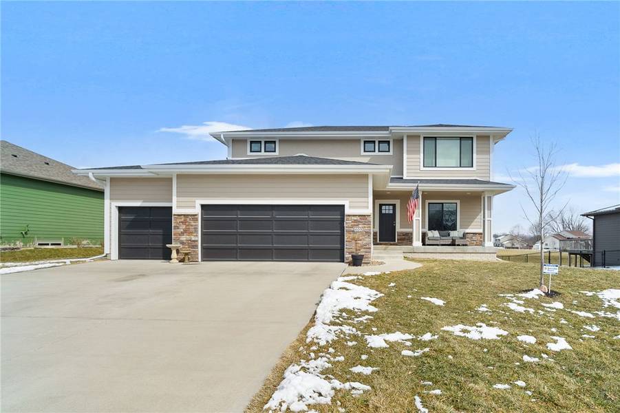 405 Lost Lake Drive, Polk City, IA 50226