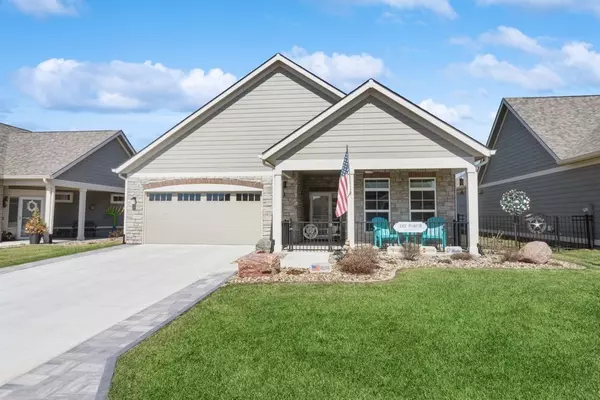 17531 Phoenix Drive, Clive, IA 50325