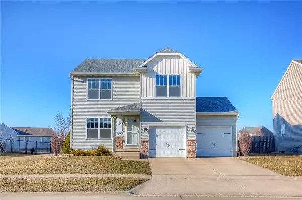 800 35th Street SW, Bondurant, IA 50035