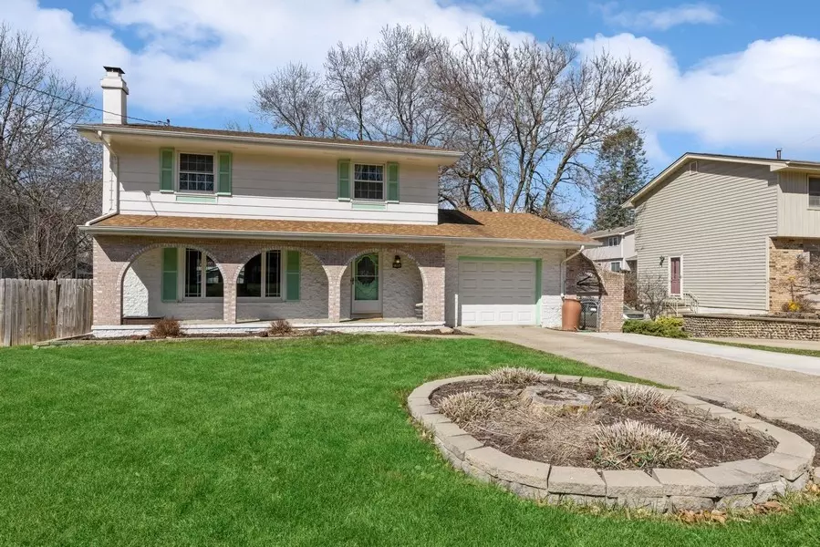 Windsor Heights, IA 50324,2006 64th Street