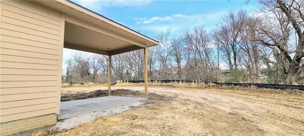 Alleman, IA 50007,735 Meadow Pointe Court