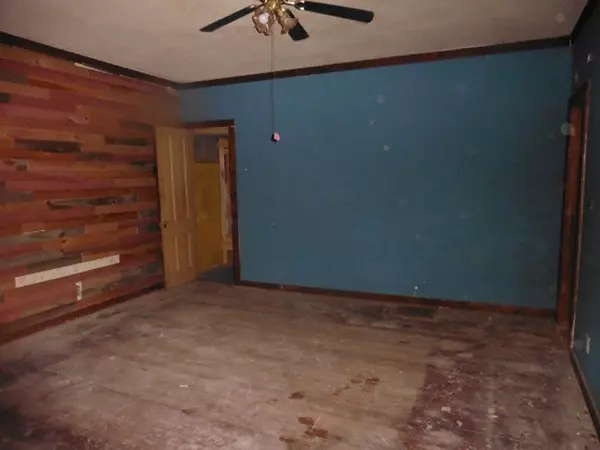 Albia, IA 52531,322 A Avenue W