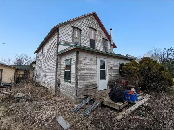 Sheldahl, IA 50243,607 Hubbell Street