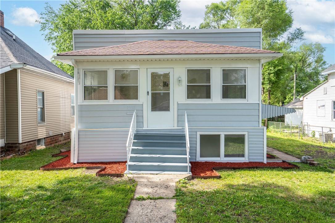 Des Moines, IA 50317,2337 Logan Avenue