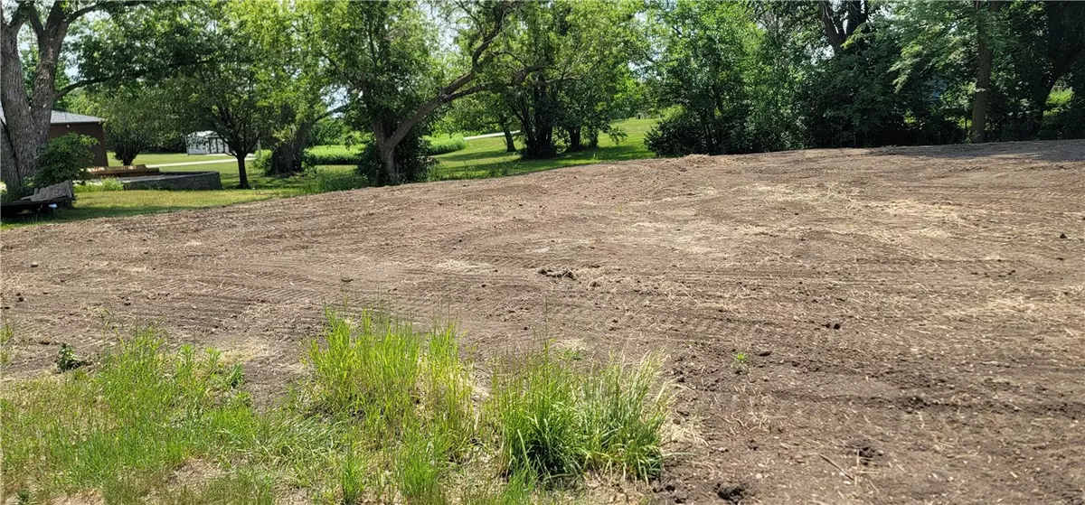 Orient, IA 50858,208 W Clark Street