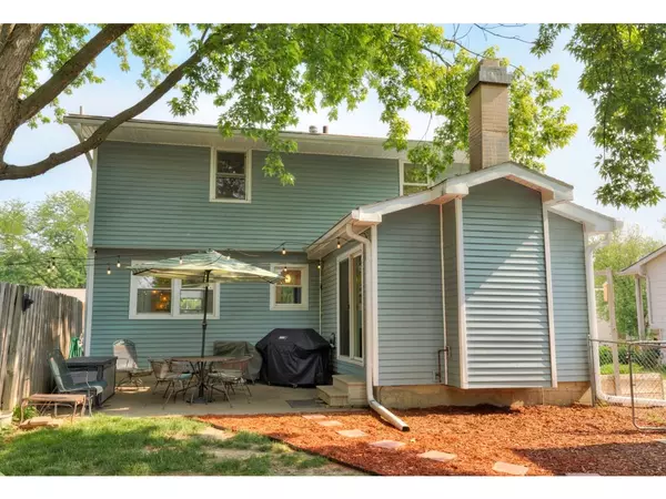 Des Moines, IA 50310,5120 Valdez Drive