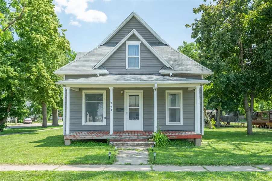 722 4th Street, Perry, IA 50220