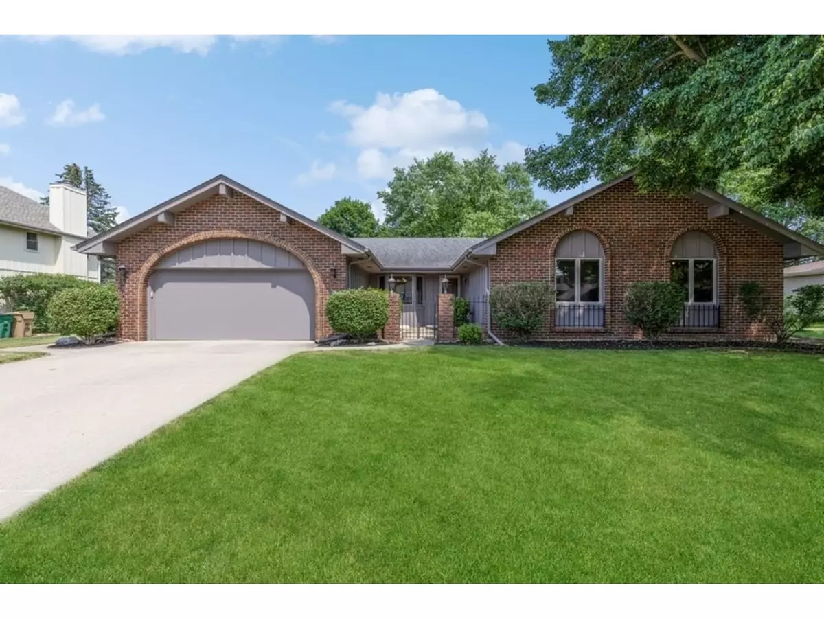 Urbandale, IA 50322,4413 75th Street
