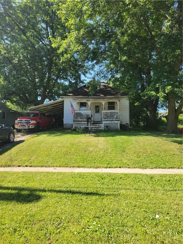 624 Park Avenue, Chariton, IA 50049