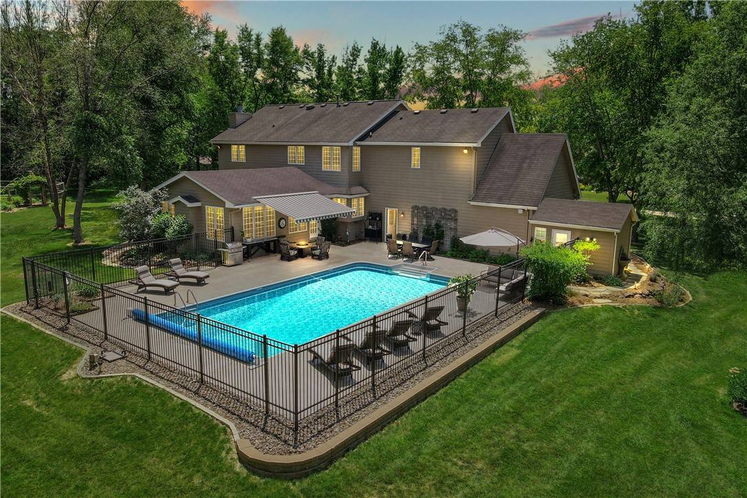 32310 Wildwood Drive, Adel, IA 50003