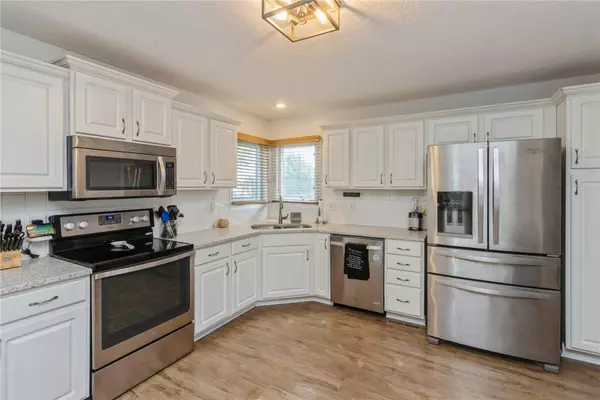 Grimes, IA 50111,901 SE Shawver Drive