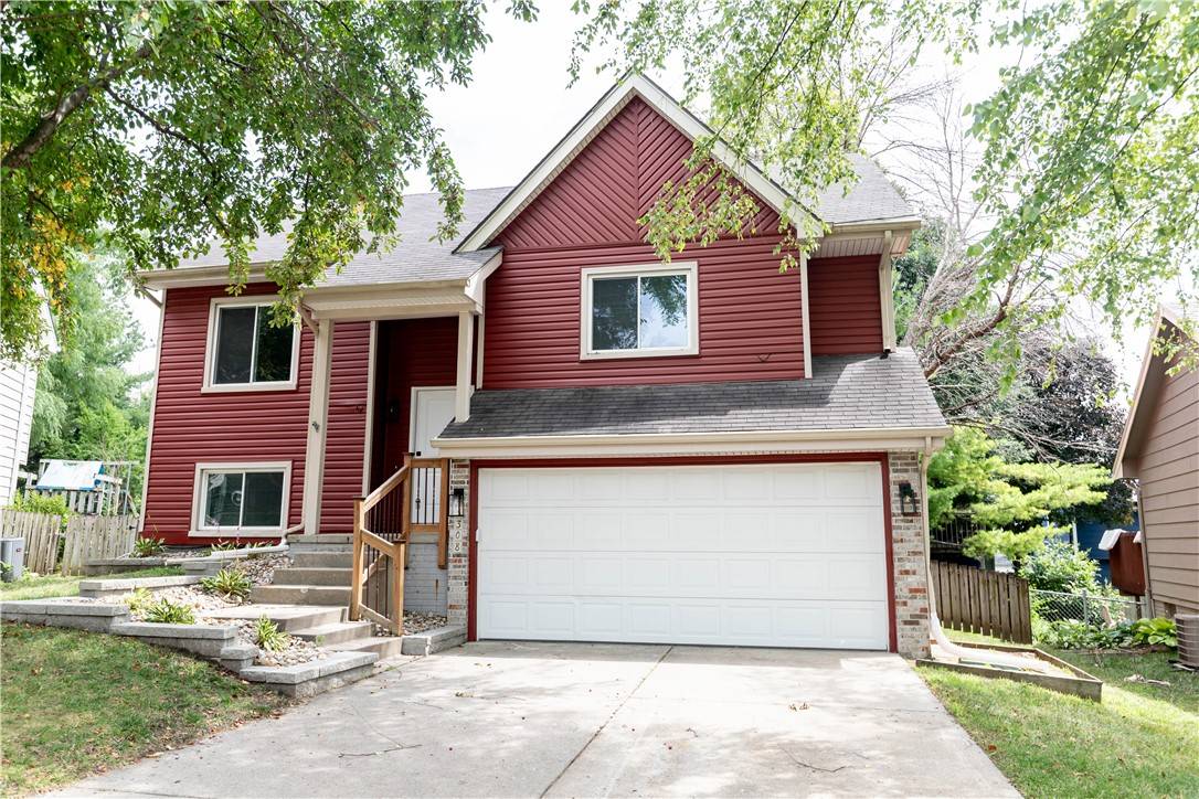 5308 Aspen Drive, West Des Moines, IA 50266